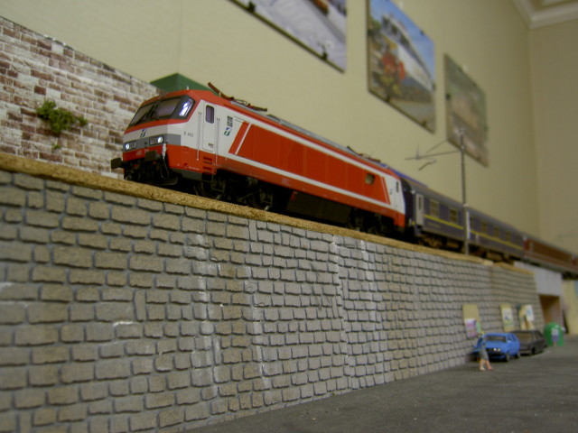 La E 402 026 al traino dell'espresso 362 Genova P.P. - Milano P.G.